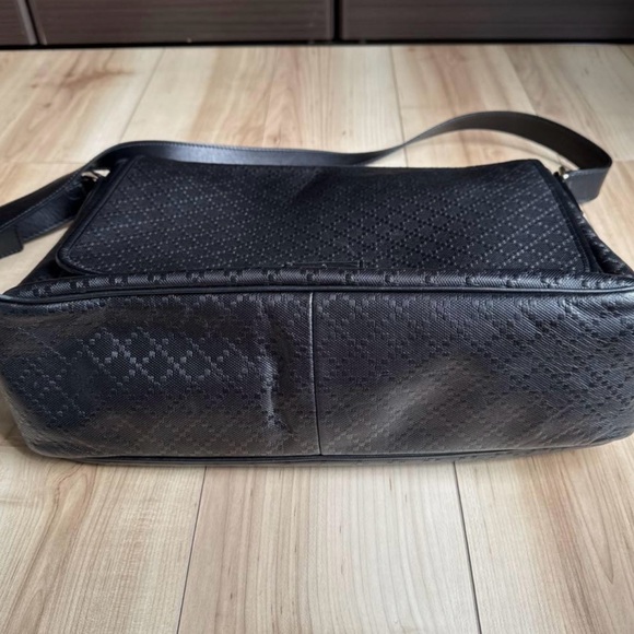 Gucci Brown Messenger Bag - Picture 2 of 8